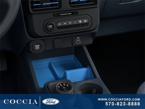 New 2025 Ford Maverick XLT w/ Equipment Group 301A image 16