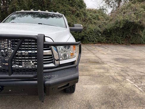 Used 2017 RAM 3500 Big Horn image 15