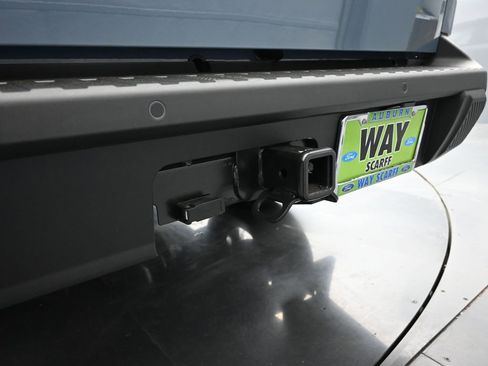 New 2025 Ford Maverick Lariat w/ Black Appearance Package image 10