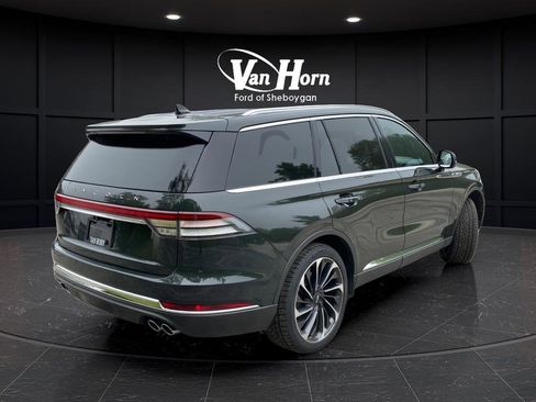 Used 2022 Lincoln Aviator Reserve w/ Equipment Group 201A AWD/4WD image 7