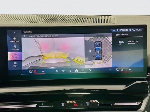 Used 2025 BMW 530i w/ Premium Package image 14