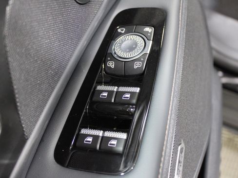 Used 2025 Lincoln Nautilus Reserve w/ Jet Appearance Package AWD/4WD image 7