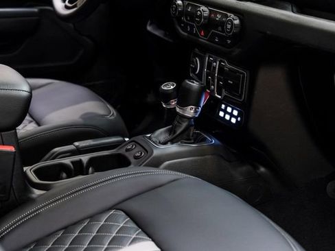 Used 2026 Jeep Wrangler Unlimited Sport AWD/4WD image 60