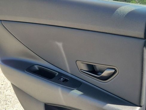 New 2026 Hyundai Elantra Sport FWD image 22