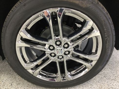 New 2025 Buick Enclave Sport Touring w/ Power Package image 5