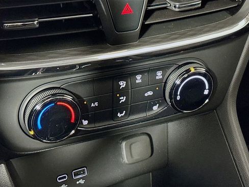 Used 2026 Buick Encore GX Preferred w/ Advanced Technology Package image 18