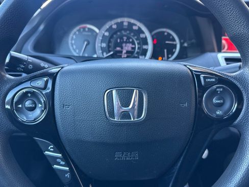 Used 2016 Honda Accord LX image 22