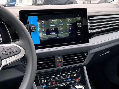 New 2026 Volkswagen Jetta SEL image 6