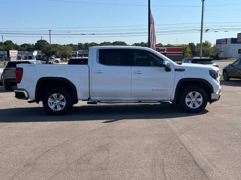 New 2025 GMC Sierra 1500 SLE w/ Preferred Package image 3