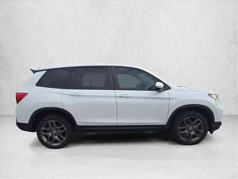 Used 2023 Honda Passport EX-L image 4