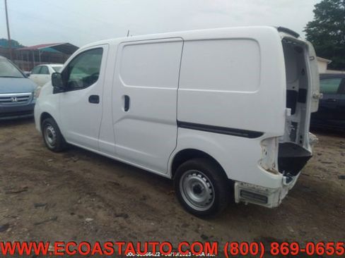 Used 2020 Nissan NV200 S w/ Sliding Glass Door Package image 4