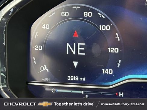 Used 2025 Chevrolet Silverado 1500 LT AWD/4WD image 19