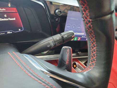 Used 2021 Chevrolet Corvette Stingray Premium Conv w/ Z51 Performance Package RWD image 18