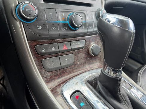 Used 2013 Chevrolet Malibu LT image 17