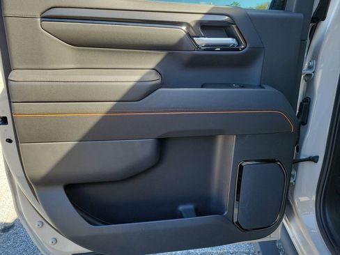New 2026 GMC Sierra 1500 AT4 w/ AT4 Premium Package AWD/4WD image 12