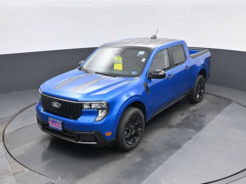 New 2025 Ford Maverick XLT w/ XLT Luxury Package image 12