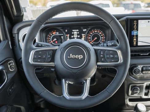 New 2025 Jeep Wrangler Sahara w/ Technology Group image 28