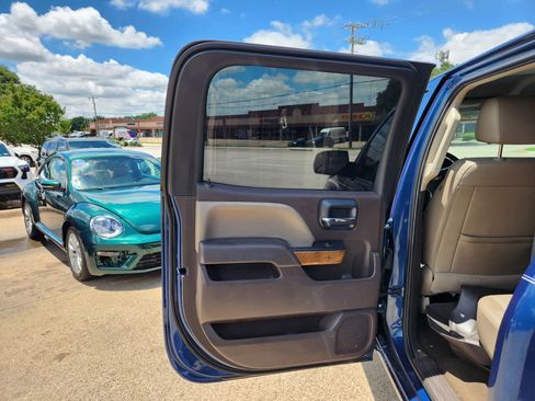 Used 2017 Chevrolet Silverado 1500 LTZ w/ Sport Package RWD image 11
