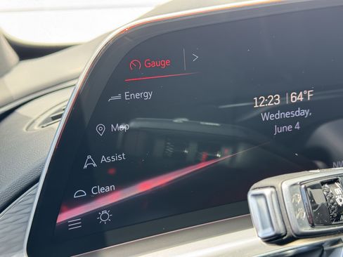 New 2026 Cadillac Lyriq V image 21