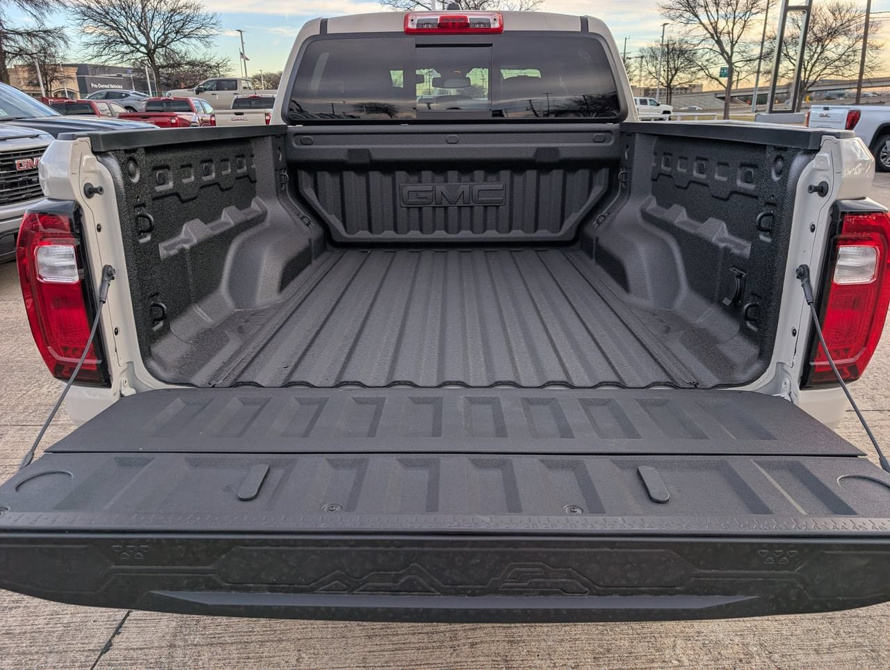 New 2026 GMC Canyon AT4X AWD/4WD image 7