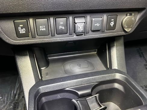 Used 2020 Toyota Tacoma TRD Off-Road image 36