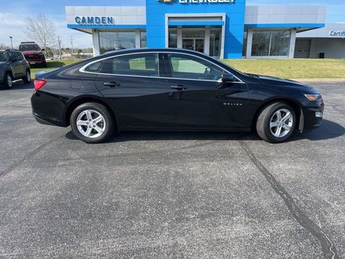 Used 2024 Chevrolet Malibu LS image 9