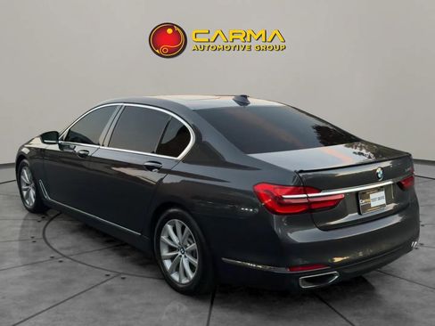 Used 2016 BMW 740i image 5
