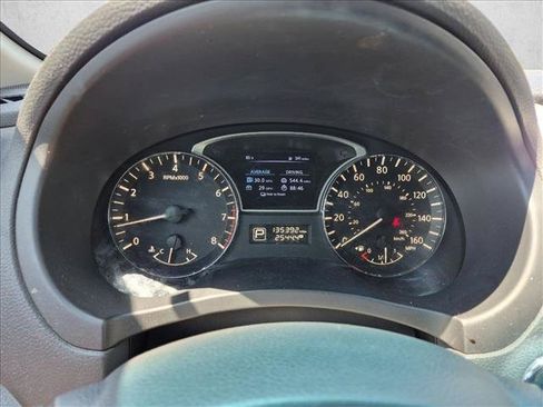 Used 2015 Nissan Altima 2.5 S w/ Special Edition Package FWD image 11