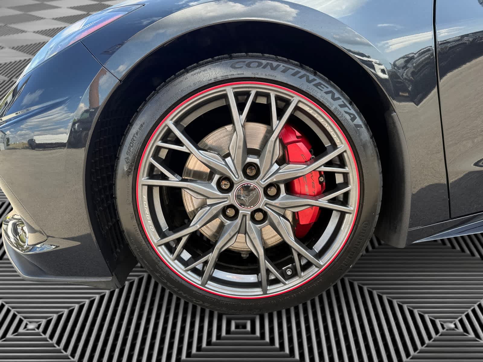 Used 2023 Chevrolet Corvette Stingray Premium Conv w/ Z51 Performance Package RWD image 8
