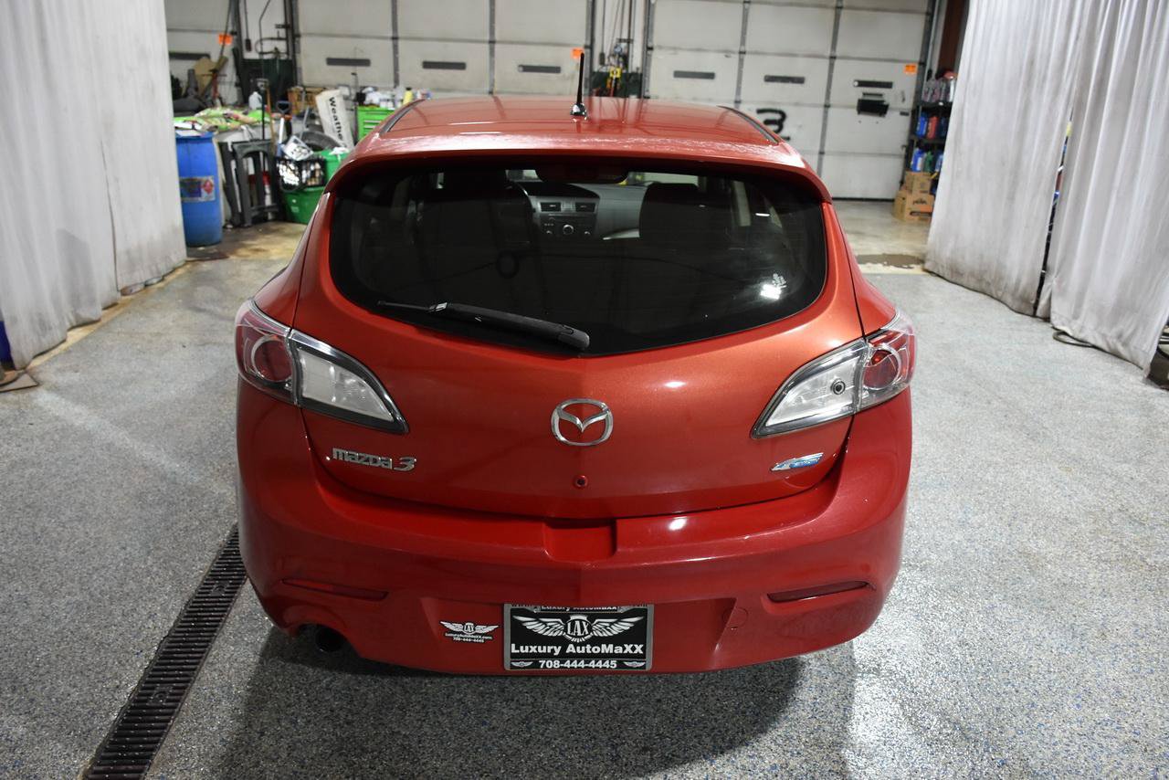 Used 2013 MAZDA MAZDA3 i Touring FWD image 26