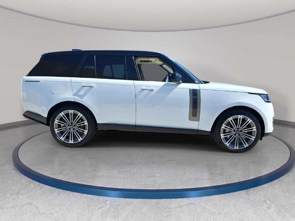 New 2027 Land Rover Range Rover SE AWD/4WD image 4