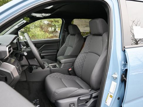 New 2026 Toyota Tacoma SR5 image 9