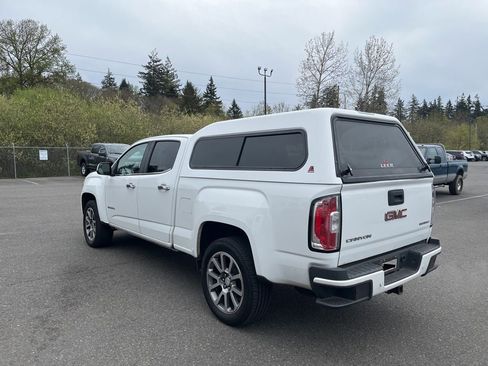 Used 2019 GMC Canyon Denali image 2