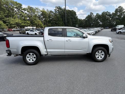 Used 2018 Chevrolet Colorado W/T w/ WT Convenience Package RWD image 9