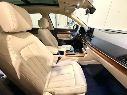 Used 2021 Audi Q5 2.0T Premium image 27