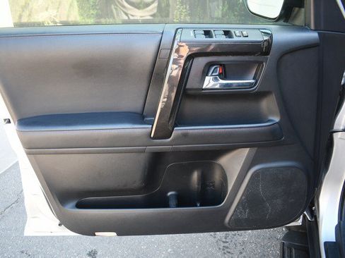 Used 2024 Toyota 4Runner TRD Off-Road Premium AWD/4WD image 13