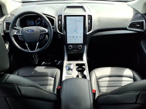 Used 2024 Ford Edge SEL w/ Convenience Package AWD/4WD image 12