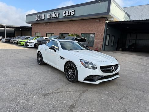 Used 2018 Mercedes-Benz SLC 300 w/ Premium 1 Package image 3