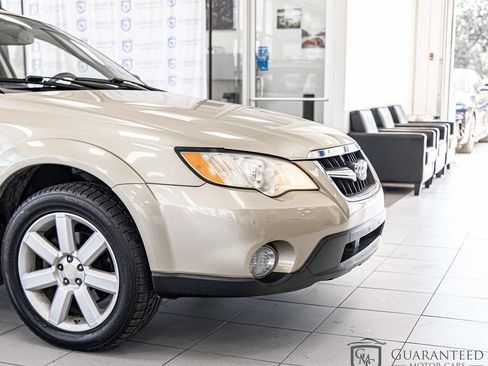 Used 2008 Subaru Outback 2.5i AWD/4WD image 4
