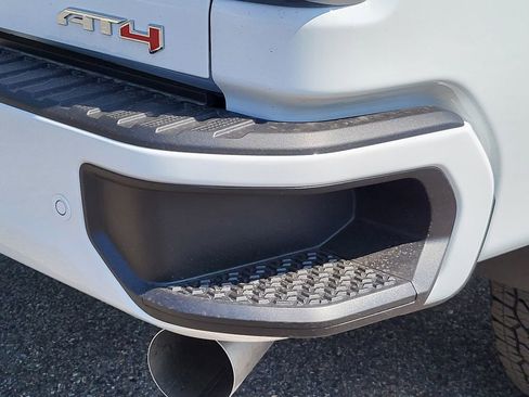 New 2025 GMC Sierra 2500 AT4 w/ Technology Package image 13