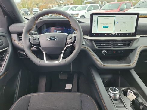 New 2026 Ford Explorer Tremor w/ Tremor Convenience Package image 12