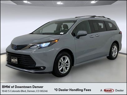 Used 2022 Toyota Sienna XLE Woodland Edition