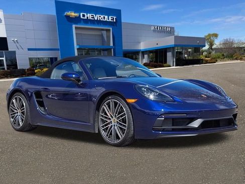 Used 2024 Porsche 718 Boxster GTS image 30