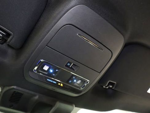 Used 2023 Ford F150 Lariat w/ Equipment Group 502A High image 28