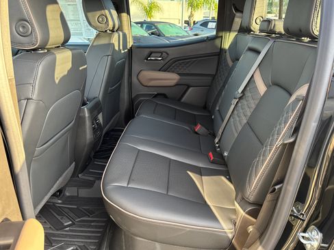 New 2026 GMC Canyon Denali image 20