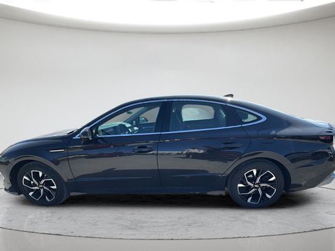 Used 2025 Hyundai Sonata SEL FWD image 8