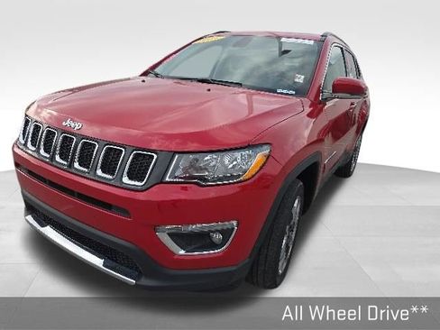 Used 2019 Jeep Compass Limited AWD/4WD image 5