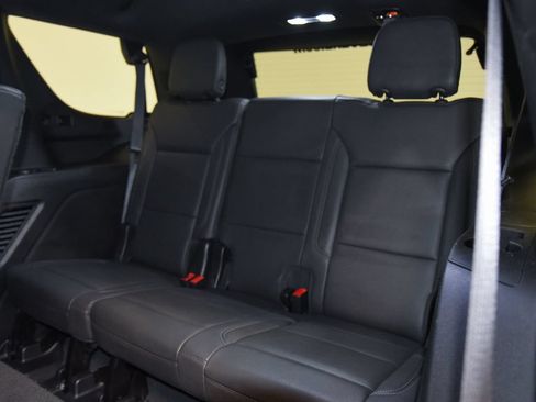 Used 2023 Chevrolet Tahoe LT AWD/4WD image 9