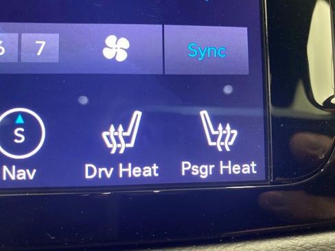 Used 2019 Chrysler Pacifica Touring-L Plus w/ S Appearance Package image 25