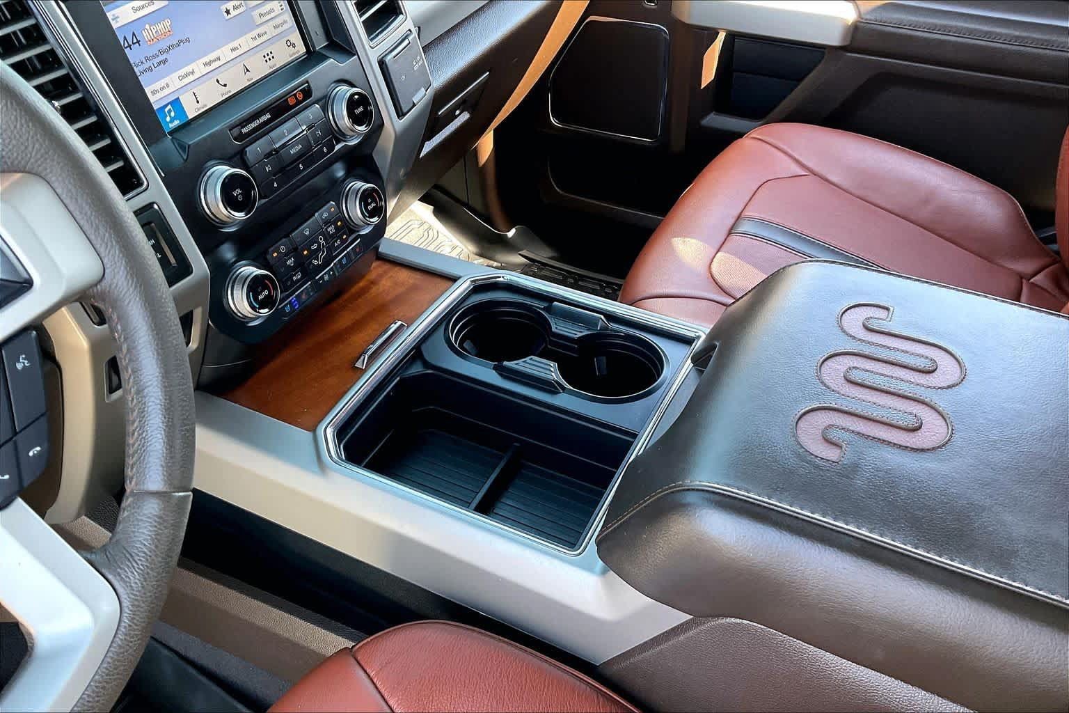 Used 2019 Ford F350 King Ranch w/ King Ranch Ultimate Package AWD/4WD image 17